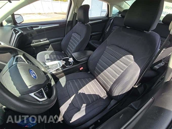 2016 Ford Fusion SE – miniatura 6