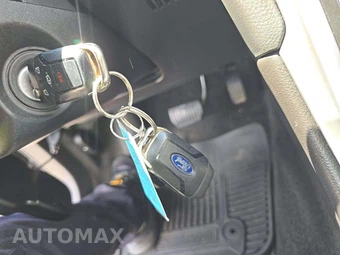 2016 Ford Fusion SE – miniatura 8
