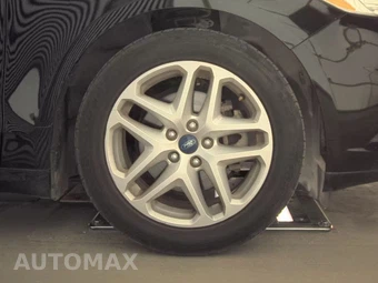 2016 Ford Fusion SE – miniatura 10
