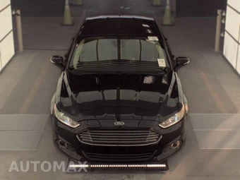 2016 Ford Fusion SE – miniatura 2