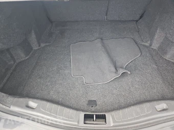 2016 Ford Fusion SE – miniatura 23