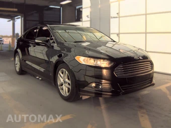 2016 Ford Fusion SE – miniatura 4