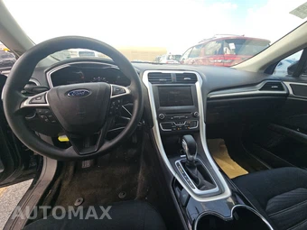 2016 Ford Fusion SE – miniatura 11