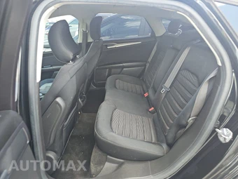 2016 Ford Fusion SE – miniatura 13