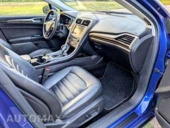2016 Ford Fusion SE - miniatura 11