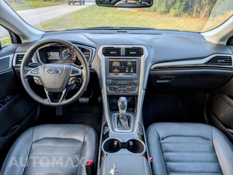 2016 Ford Fusion SE - miniatura 15