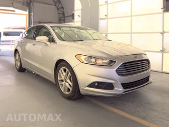 2016 Ford Fusion SE - miniatura 4