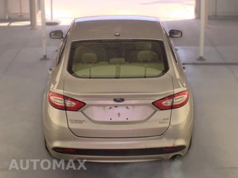 2016 Ford Fusion SE - miniatura 6