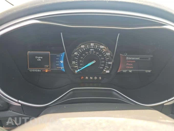 2016 Ford Fusion SE – miniatura 9