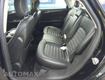 2016 Ford Fusion SE - miniatura 6