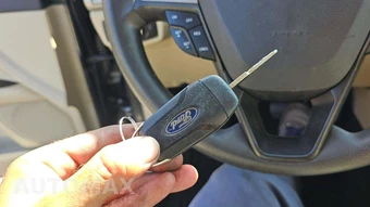 2016 Ford Fusion SE – miniatura 17