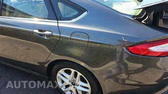 2016 Ford Fusion SE – miniatura 27