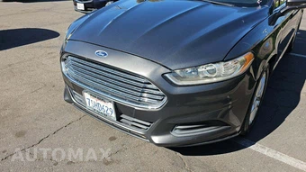 2016 Ford Fusion SE – miniatura 29