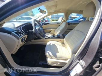 2016 Ford Fusion SE – miniatura 7