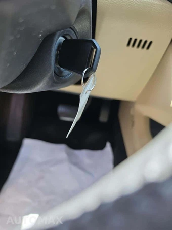 2016 Ford Fusion SE – miniatura 5