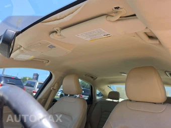 2016 Ford Fusion SE – miniatura 8
