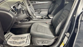 2016 Ford Fusion SE - miniatura 13
