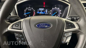 2016 Ford Fusion SE - miniatura 15