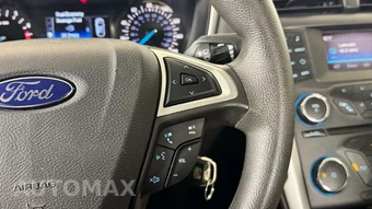 2016 Ford Fusion SE - miniatura 16