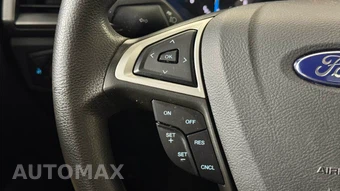 2016 Ford Fusion SE - miniatura 17