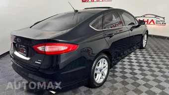 2016 Ford Fusion SE - miniatura 7