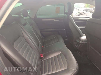 2016 Ford Fusion SE – miniatura 16
