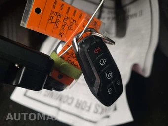 2016 Ford Fusion SE – miniatura 8
