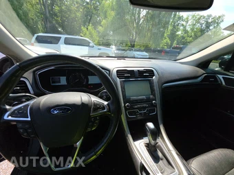 2016 Ford Fusion SE - miniatura 11