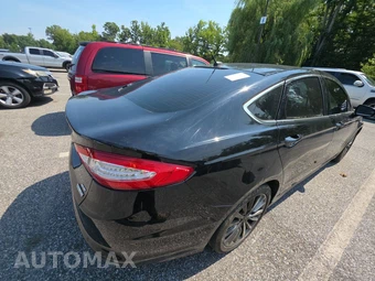 2016 Ford Fusion SE - miniatura 4