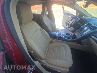 2016 Ford Fusion SE - miniatura 15