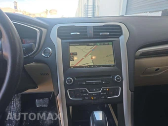 2016 Ford Fusion SE - miniatura 7