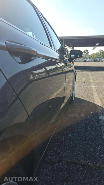 2016 Ford Fusion SE - miniatura 30
