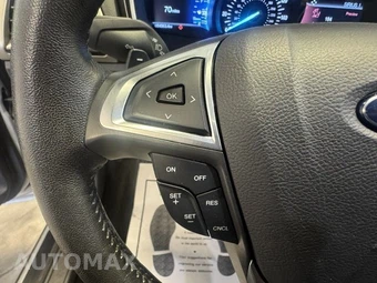 2016 Ford Fusion SE - miniatura 10