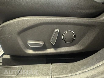 2016 Ford Fusion SE - miniatura 24