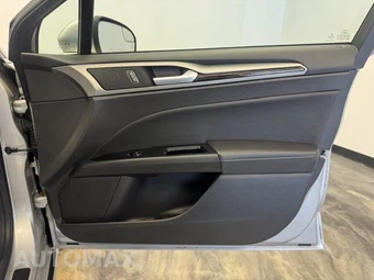 2016 Ford Fusion SE - miniatura 34