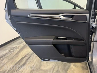 2016 Ford Fusion SE - miniatura 36