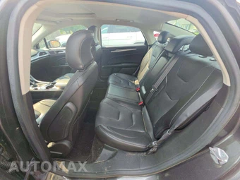 2016 Ford Fusion Titanium - miniatura 10