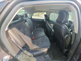 2016 Ford Fusion Titanium - miniatura 13