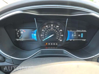 2016 Ford Fusion Titanium - miniatura 6