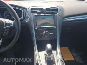 2016 Ford Fusion Titanium - miniatura 7