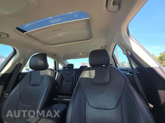 2016 Ford Fusion Titanium - miniatura 8