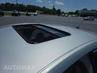 2016 Ford Fusion Titanium – miniatura 9