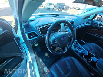 2016 Ford Fusion Titanium – miniatura 11