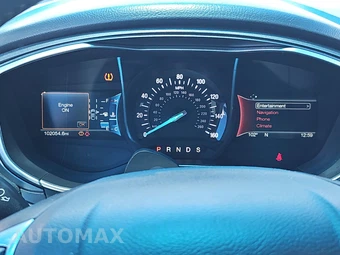 2016 Ford Fusion Titanium – miniatura 12