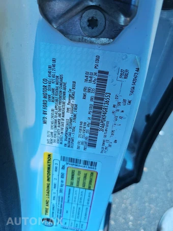 2016 Ford Fusion Titanium – miniatura 14