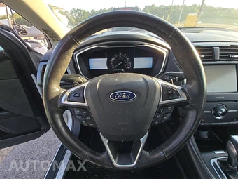 2016 Ford Fusion Titanium – miniatura 10