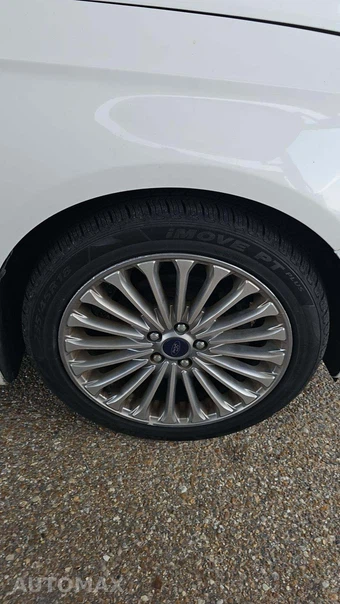 2016 Ford Fusion Titanium – miniatura 20