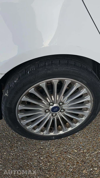 2016 Ford Fusion Titanium – miniatura 24