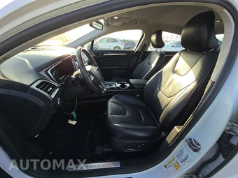 2016 Ford Fusion Titanium – miniatura 7