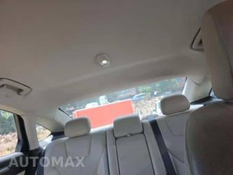 2016 Ford Fusion Titanium - miniatura 11